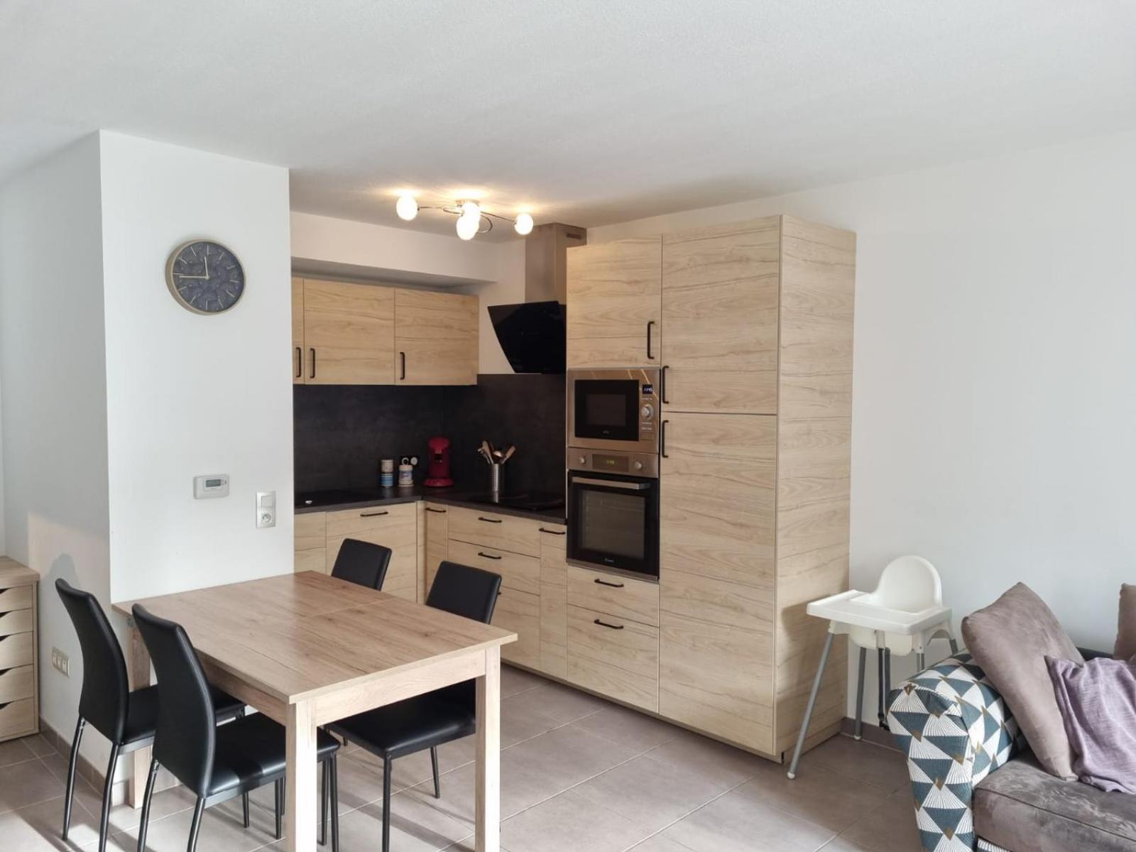 Grand Appartement Avec Garage Et Terrasse Castelnau-le-Lez Bagian luar foto